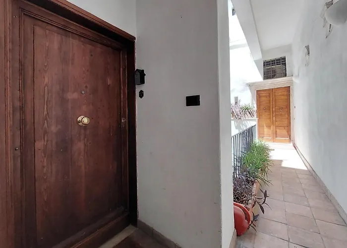 Ruby House Campo De' Fiori Апартаменты *