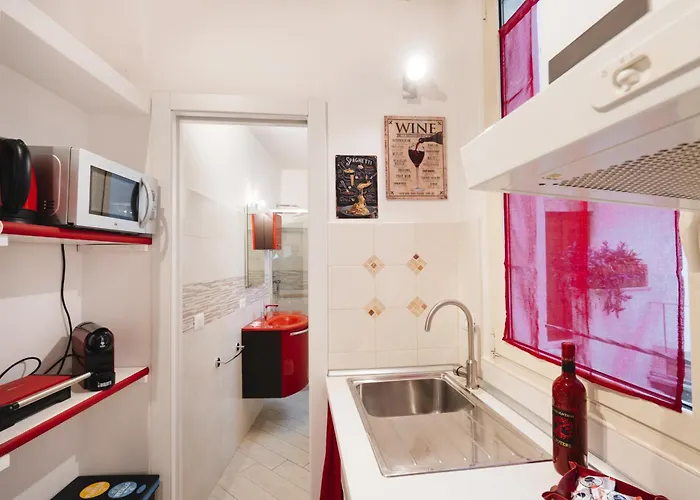 Ruby House Campo De' Fiori Апартаменты *